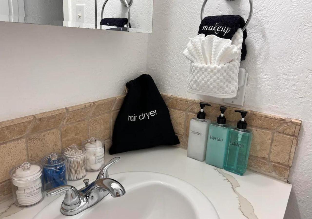 ロックポート Knot Bay Haven, Dog Friendly, Hot Tub, Fenced Yard, Patio And Grill, 3 Brヴィラ エクステリア 写真